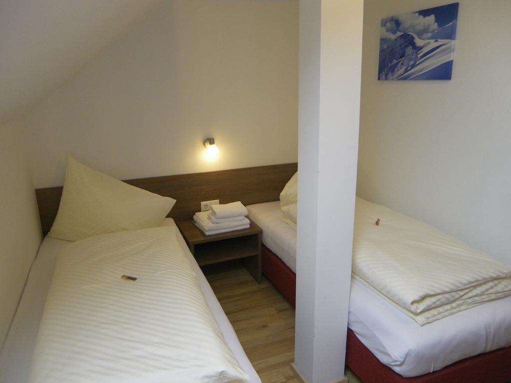 רדשטאדט Appartement Grosswallner מראה חיצוני תמונה